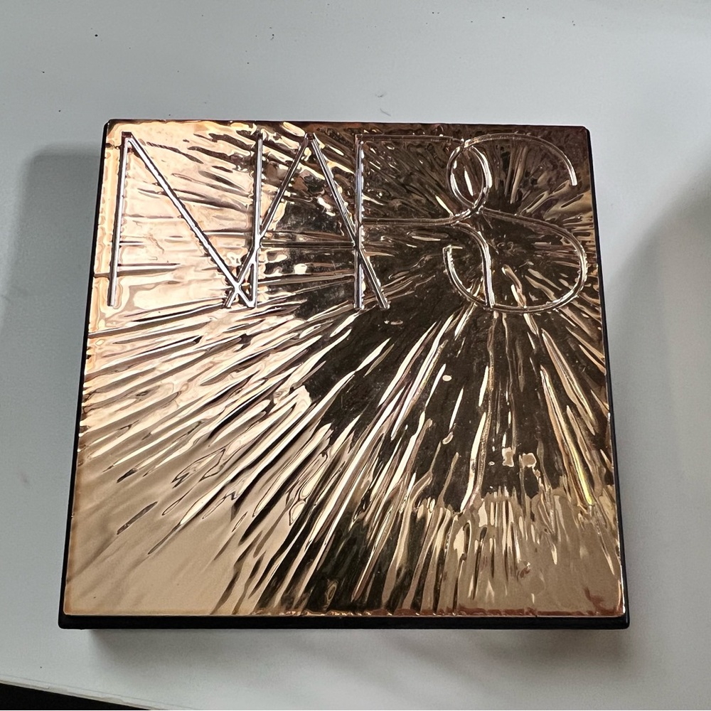 NARS Summer Solstice - Picture 2 of 5